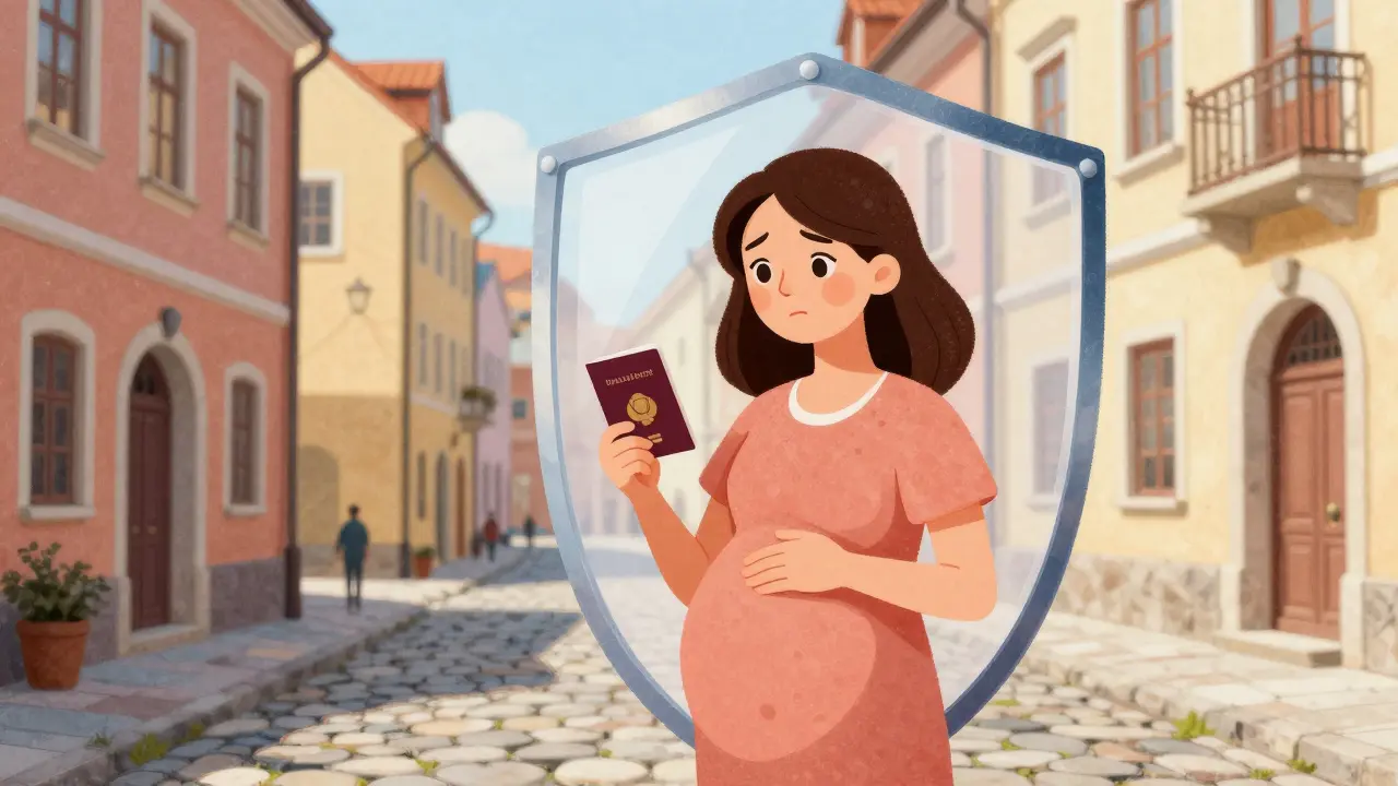 Страхование беременных в путешествии: как выбрать полис и не переплатить